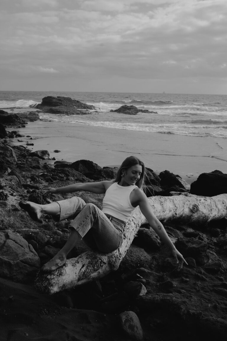 Rooted Feminine Freedom, für die Frau, die bereit ist, in ihrer Kraft zu stehen