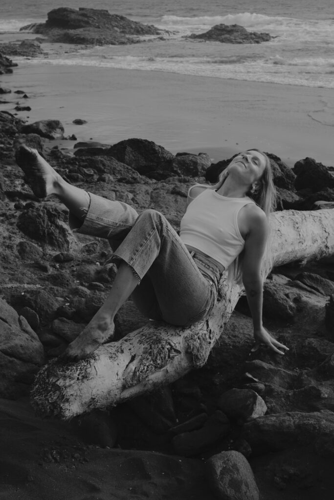 Rooted Feminine Freedom, für die Frau, die bereit ist, in ihrer Kraft zu stehen